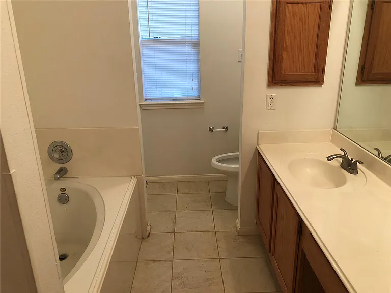 23706 Cansfield Way — Photo 14