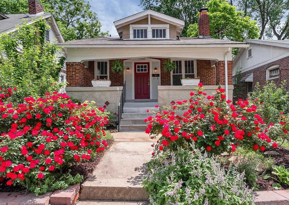 1st image of 2248 Yale Ave