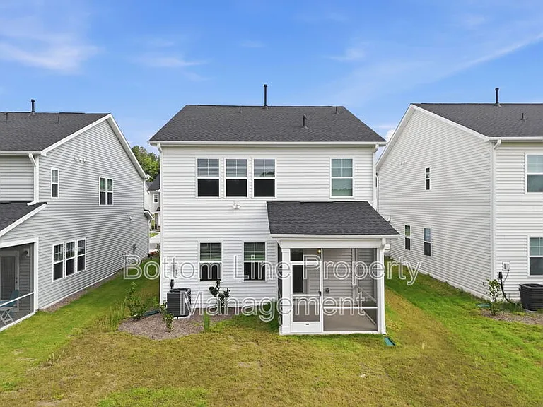2029 Titanium Rock Rd — Photo 14