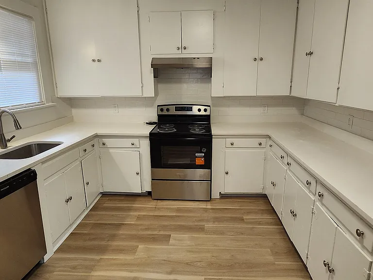 1234 Peacock Ave — Photo 11