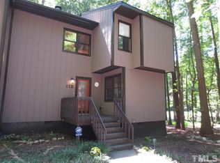 112 Bogue Ct, Cary, NC 27511