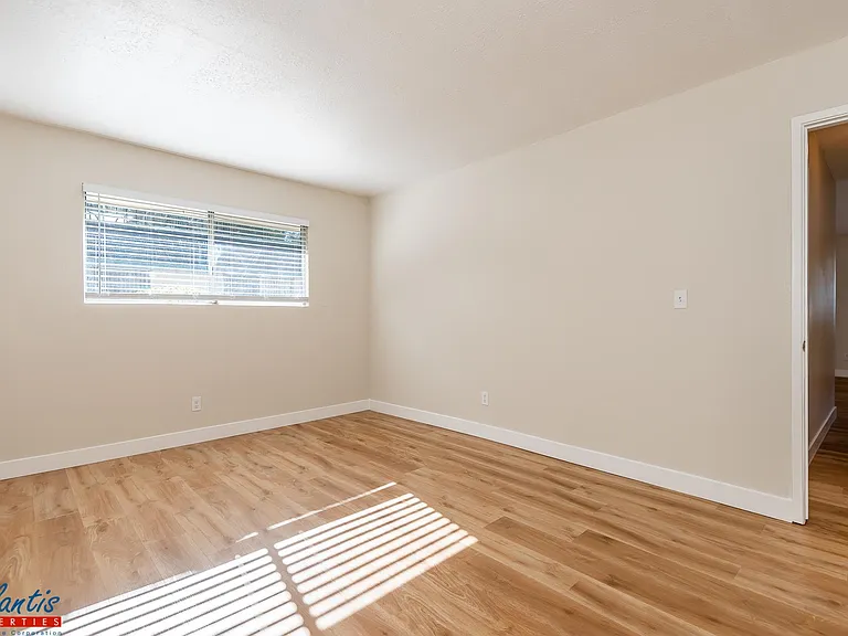 100 Caledonia St #1 — Photo 7