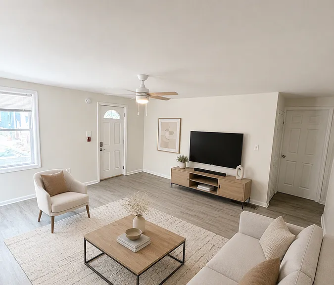 456 Delmar St #2 — Photo 1