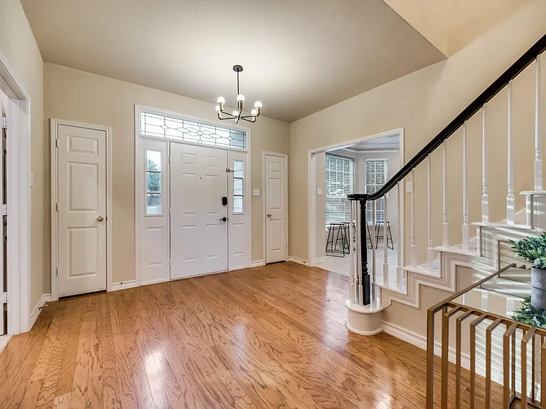 600 Post Oak Dr — Photo 13