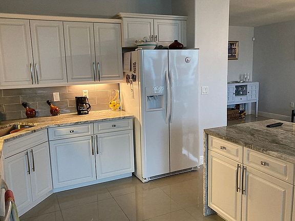 5th image of 3671 Edgewood Ave