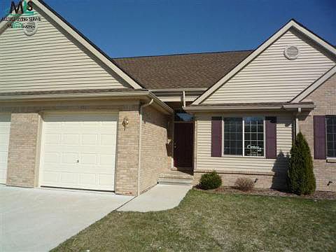 1st image of 215 Jonathon Dr