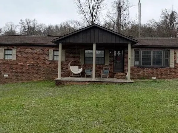 335 N 8th St, Central City, KY 42330