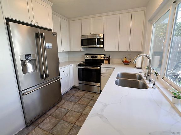 5th image of 1616 Via Ronda