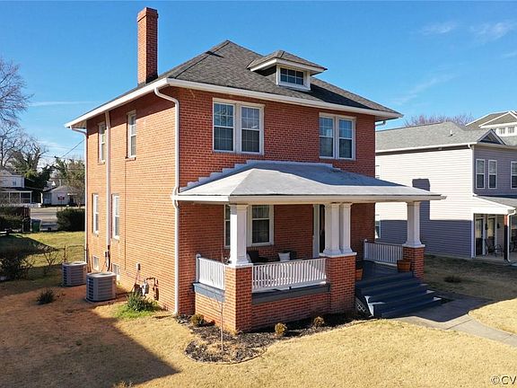 3rd image of 2804 Barton Ave