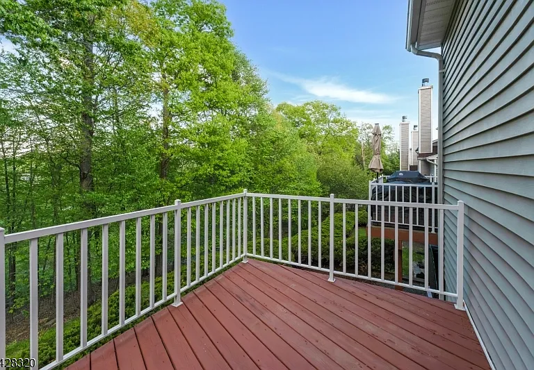 84 Autumn Ridge Rd — Photo 14