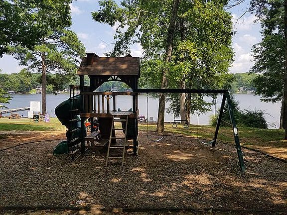 4th image of Lake Gaston Estates Subdivision #13-D-32