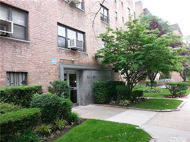 2nd image of 2910 137th St APT 1L