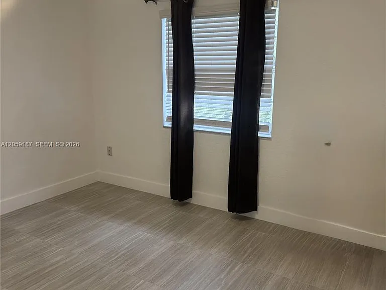 17255 SW 95th Ave #211 — Photo 9
