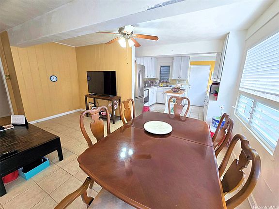 5th image of 1842 Mahana St