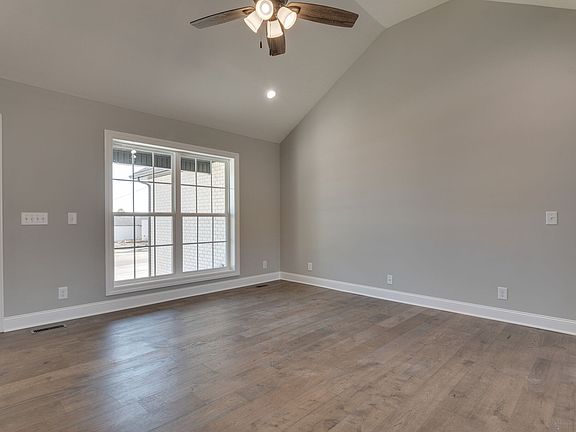 5th image of 504 Rose Ln Lot 108