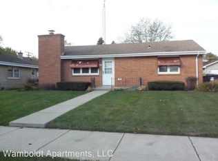 2626 Oregon St, Racine, WI 53405