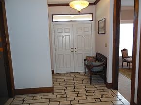 2nd image of 905 Millercrest Dr