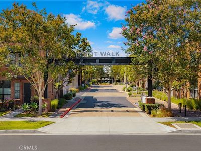 551 W Maple Ave, Orange, CA, 92868