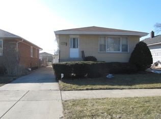 498 Mackinaw Ave, Calumet City, IL 60409