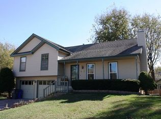 306 N Pinon St, Olathe, KS 66061