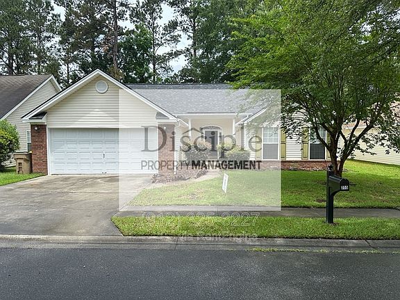 2nd image of 355 Shady Oak Cir