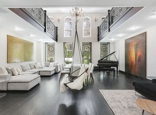 12 Avenue A, New York, NY 10009