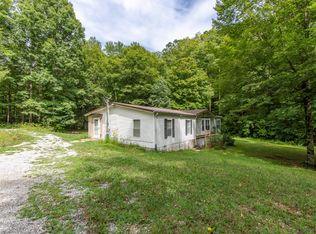 298 Burns Hollow Rd, Waynesboro, TN 38485