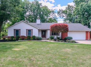 8498 Seaton Pl, Mentor, OH 44060