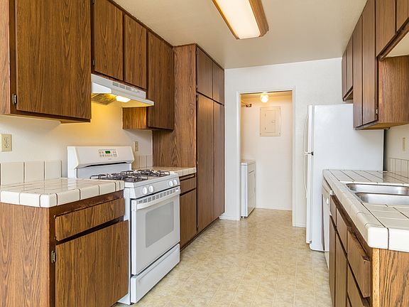 5th image of 4254 Mesa Vista Way Unit 1
