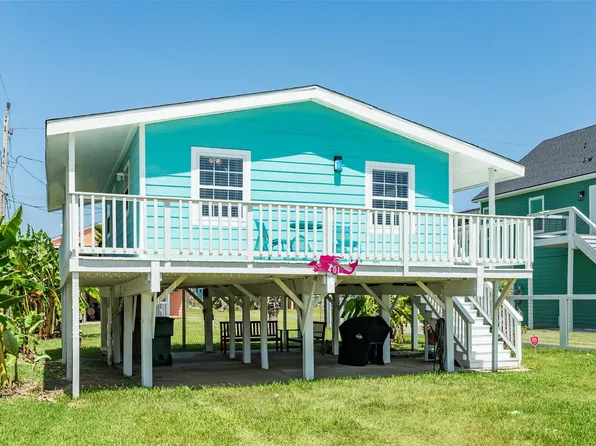 4015 Oleander Dr, Galveston, TX 77554
