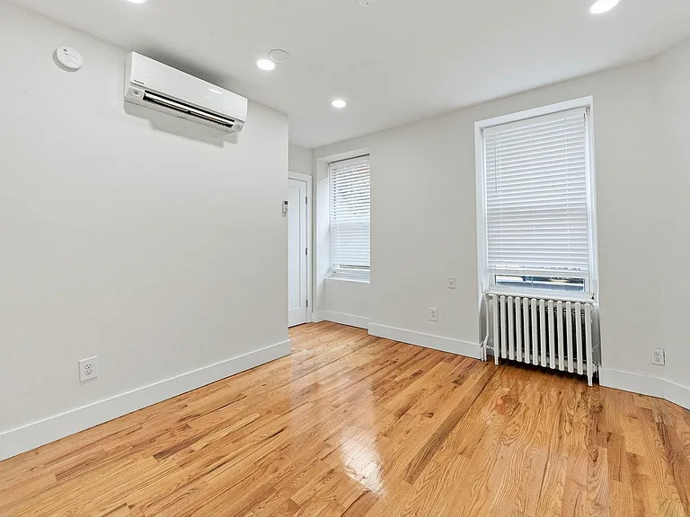 1017 Park Ave #G — Photo 11