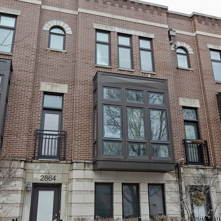 1st image of 2864 N Paulina St #9