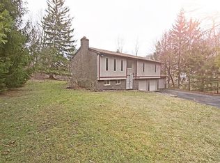 900 Old Mill Rd, Pittsburgh, PA 15238