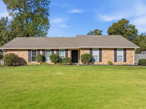 4830 Ponderosa Dr, Lake Charles, LA 70605