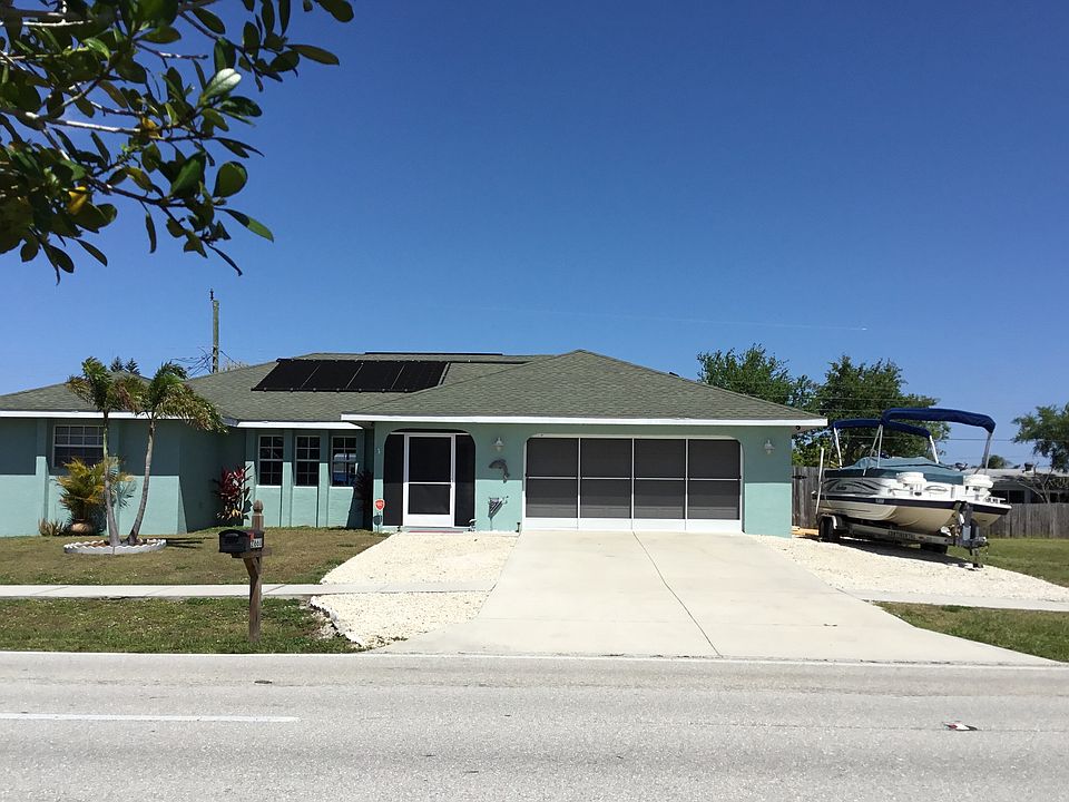 1st image of 21668 Edgewater Dr