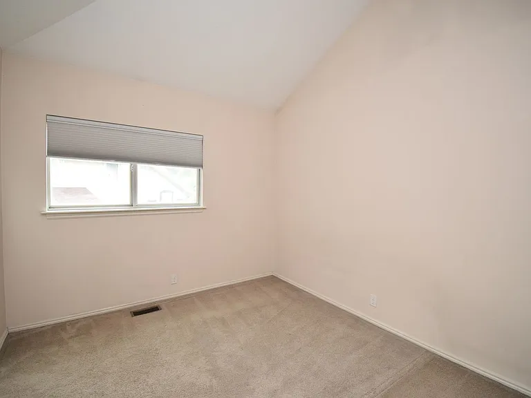 2122 E Rainbow Point Dr — Photo 18
