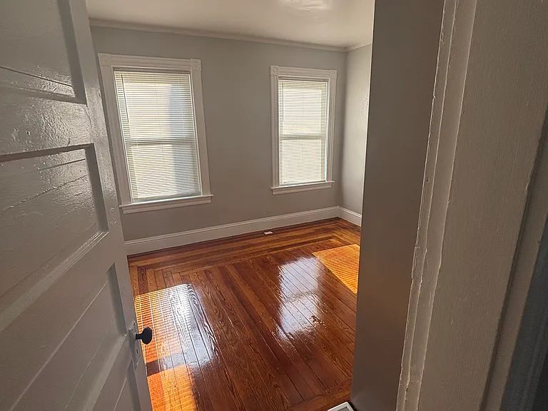 112 Pomona Ave #1F — Photo 6