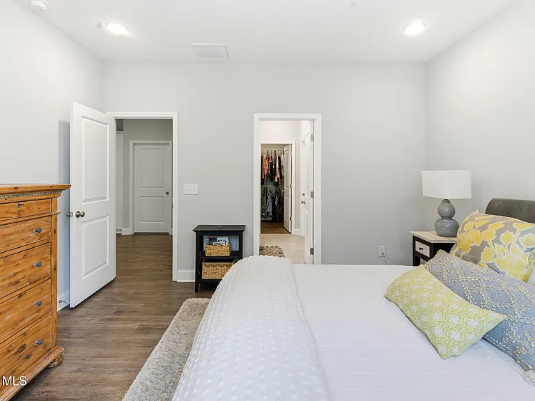 4406 Finch Ln — Photo 15
