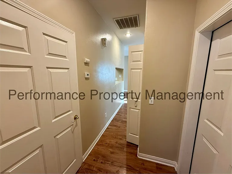 Pine Meadow Dr 3655 — Photo 6