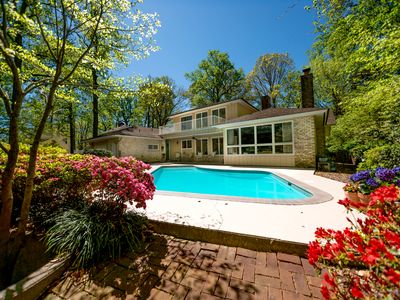 223 James River Dr, Newport News, VA, 23601