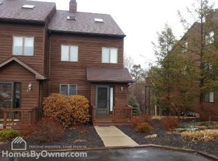 215 Hillside Two, Dallas, PA 18612
