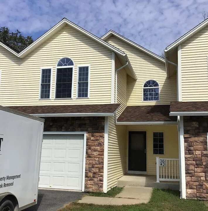 40 Leos Way #2