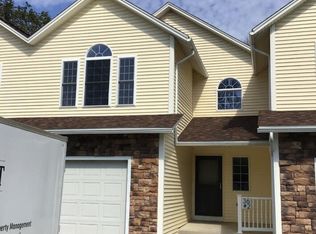 40 Leos Way #2, Alburgh, VT 05440