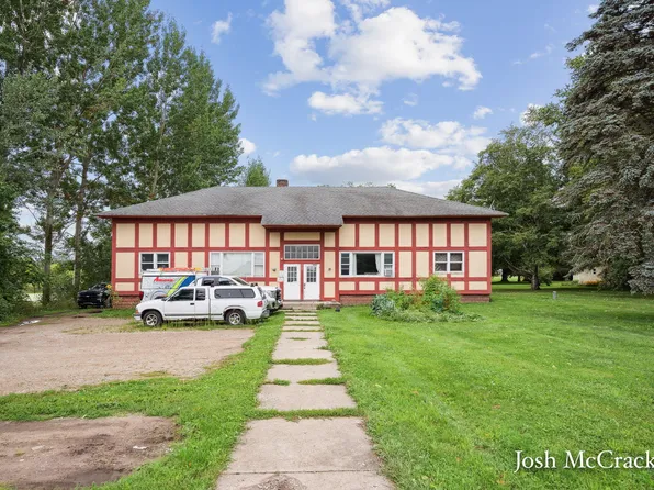 6257 Bancroft Ave SE, Alto, MI 49302