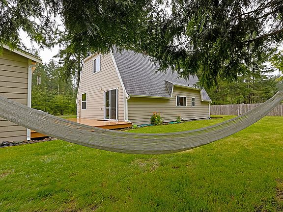 ~~Perfect Hammock Space~~