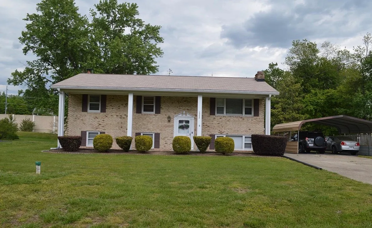 Hughesville Manor Dr, Hughesville — Photo 1