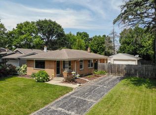 4706 W Calumet Rd, Brown Deer, WI 53223