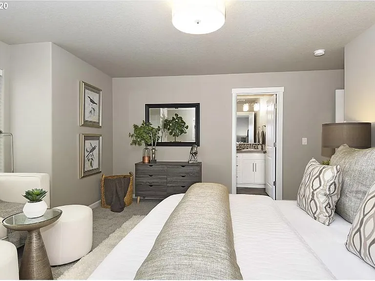 8067 NE Sabo St — Photo 18