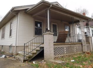 915 W View St, Decatur, IL 62522