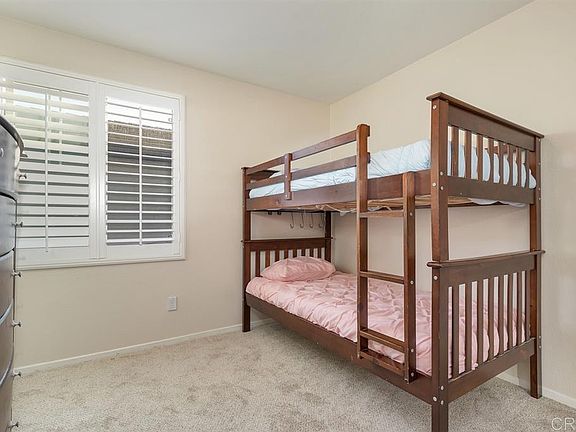5th image of 16935 Laurel Hill Ln